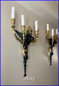 Grande paire d'appliques à 4 lumières, XIXe siècle, style Louis XVI Bronze Doré