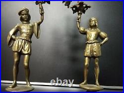 Grande paire de candélabres bronze XIXe siècle personnages 4 bras de feux