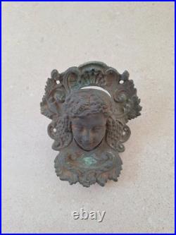 Heurtoir de porte Ancien En Bronze, art décoratif Architectural du XIXe siècle