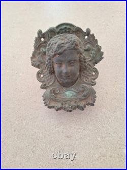 Heurtoir de porte Ancien En Bronze, art décoratif Architectural du XIXe siècle