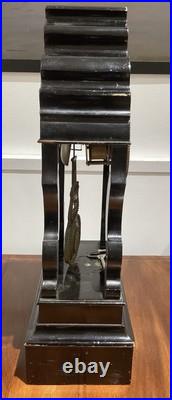Horloge de table Boulle Napoléon III fin XIXe siècle Horloge de table Boulle Napoléon III fin XIXe siècle