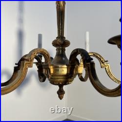 Important Lustre à six lumières en bronze doré ciselé, Empire, XIXe siècle