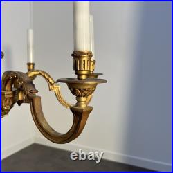 Important Lustre à six lumières en bronze doré ciselé, Empire, XIXe siècle