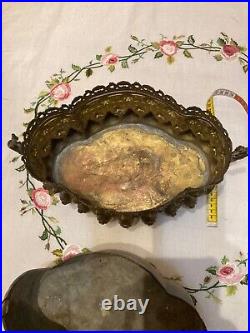 Jardinière du XIX Eme siècle en tole bronzé. Époque Napoléon III Jardinière du XIX Eme siècle en tole bronzé. Époque Napoléon III