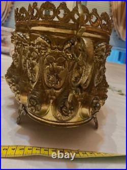 Jardinière du XIX Eme siècle en tole bronzé. Époque Napoléon III Jardinière du XIX Eme siècle en tole bronzé. Époque Napoléon III