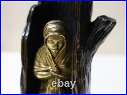 Jolie Sculpture à 2 patines bronze et or mendiante frileuse XIXe XXe siècle