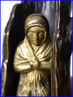 Jolie Sculpture à 2 patines bronze et or mendiante frileuse XIXe XXe siècle