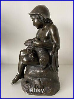 L Enfant Et Le Lapin, Sculpture En Bronze d époque de la fin du XIX ème siècle