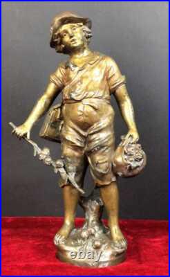 Le Devideuse. Figure En Bronze. Maxim, France. Xix-xx Siècle