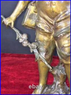 Le Devideuse. Figure En Bronze. Maxim, France. Xix-xx Siècle