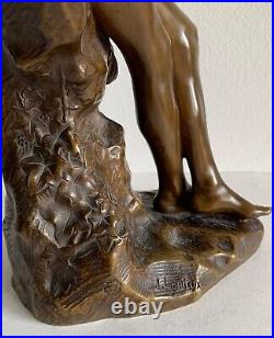 Le Jeune Sculpteur, Bronze Signé J Lorieux d époque de la fin du XIX ème siècle