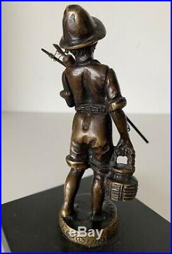 Le petit pêcheur, sujet en bronze de la fin du XIX ème siècle