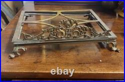 LéGgio De Table En Bronze XIXE SièCle Italien