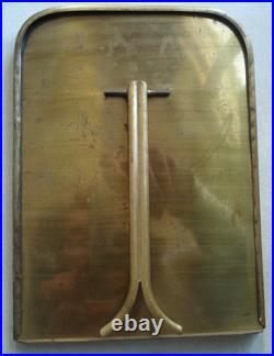 Lot de deux porte-photos anciens en bronze doré XIXe siècle, motifs Louis XVI