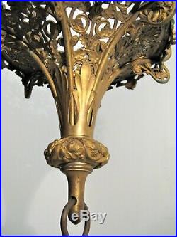 Lustre en bronze néogothique époque XIX ème siècle