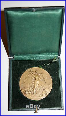 M-04. Médaille. Av Merite. H Dubois. Le Medaillier Edit. Bronze. XIX Siècle