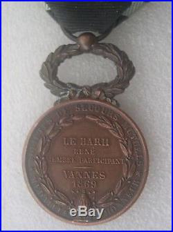 MEDAILLE D'HONNEUR DES SECOURS MUTUELS NAPOLEON III VANNES 1869 bronze