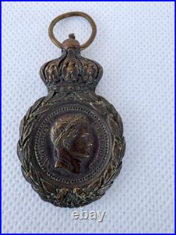MÉDAILLE / PENDENTIF NAPOLÉON Ier Sainte-Hélène Bronze XIXe siècle