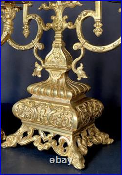 Magnifique Et Rare Paire De Chandeliers En Bronze Doré XIX Siècle Magnifique Et Rare Paire De Chandeliers En Bronze Doré XIX Siècle