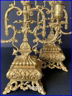 Magnifique Et Rare Paire De Chandeliers En Bronze Doré XIX Siècle Magnifique Et Rare Paire De Chandeliers En Bronze Doré XIX Siècle