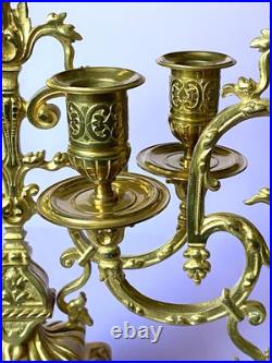 Magnifique Et Rare Paire De Chandeliers En Bronze Doré XIX Siècle Magnifique Et Rare Paire De Chandeliers En Bronze Doré XIX Siècle