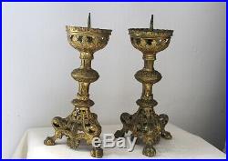 Magnifique paire pique cierges en bronze doré a l'or XIXe Siècle