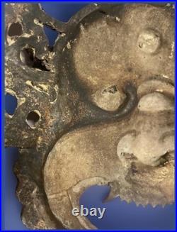 Masque chinois ancien en bronze doré Démon gardien XIXe / début XXe siècle