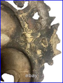 Masque chinois ancien en bronze doré Démon gardien XIXe / début XXe siècle