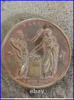 Médaille Bronze NAPOLEON 1805 Couronnement à Milan ITALIE 42 mm 40,6 G
