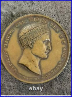 Médaille Bronze NAPOLEON 1809 BATAILLE DE WAGRAM 42 mm 39,8 G