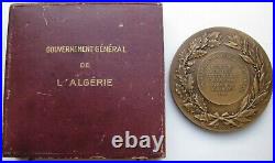 Médaille en bronze & sa boite, Gouvernement Général de l'Algérie 1934. Alger