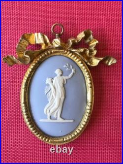 Medaillon Bronze Doré Plaque Porcelaine Dlg Wegwood XIX Eme Siecle