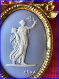 Medaillon Bronze Doré Plaque Porcelaine Dlg Wegwood XIX Eme Siecle