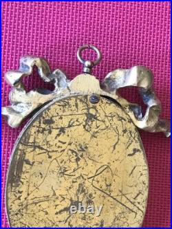 Medaillon Bronze Doré Plaque Porcelaine Dlg Wegwood XIX Eme Siecle