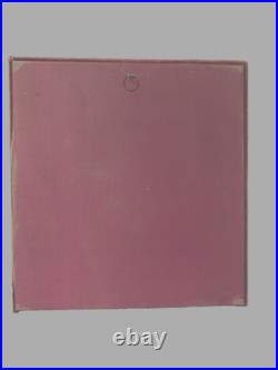 Médaillon rond bronze doré décor à l'antique cadre en velours. XIX siècle