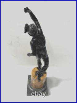 Mercure Groupe en bronze a patine brune par Jean de Bologne. XIX siècle