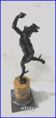 Mercure Groupe en bronze a patine brune par Jean de Bologne. XIX siècle