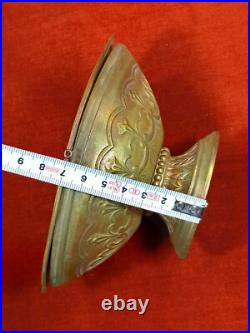 Navette à encens de style néoclassique XIXe siècle en bronze liturgie catholique