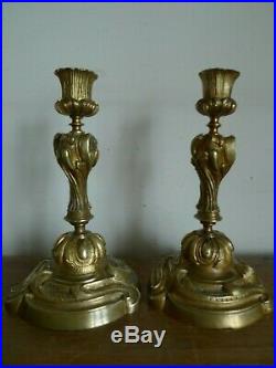 Paire Bougeoirs Flambeaux Louis XV Rocaille Bronze Dore Epoque Xviii-xix Siecle