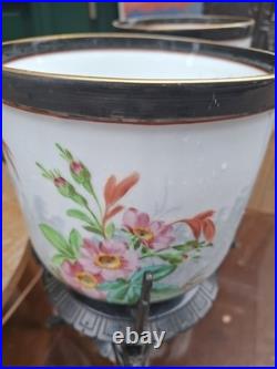 Paire Cache Pots Porcelaine Peinte XIX ème siècle Oiseaux Bois Bronze