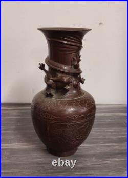 Paire De Vases En Bronze Avec Dragons Japon, XIXe Siècle