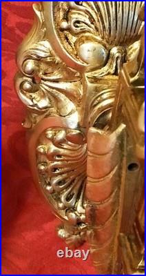 Paire d'appliques murales en bronze doré à décor de feuilles XIX Siècle