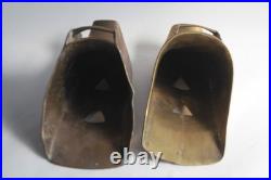 Paire d'étrier coquillage bronze Espagnol F. Barnes & co London XIXe siècle 