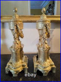 Paire de Chenets en bronze doré et ciselé Style Louis XVI, Époque XIXe siècle