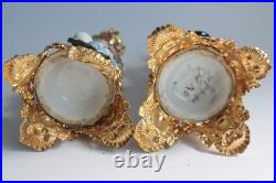 Paire de bougeoirs Personnages porcelaine et bronze doré XIXe siècle (73747)