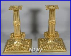 Paire de bougeoirs à la financière en bronze doré, style Louis XIV XIXe siècle