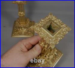 Paire de bougeoirs à la financière en bronze doré, style Louis XIV XIXe siècle