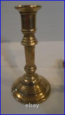 Paire de bougeoirs anciens en bronze XIXe siècle