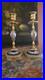 Paire-de-bougeoirs-en-bronze-dore-et-porcelaine-style-Louis-XVI-XIXe-siecle-01-be