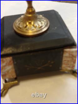Paire de candélabres anciens style Napoléon III Fin XIXe siècle